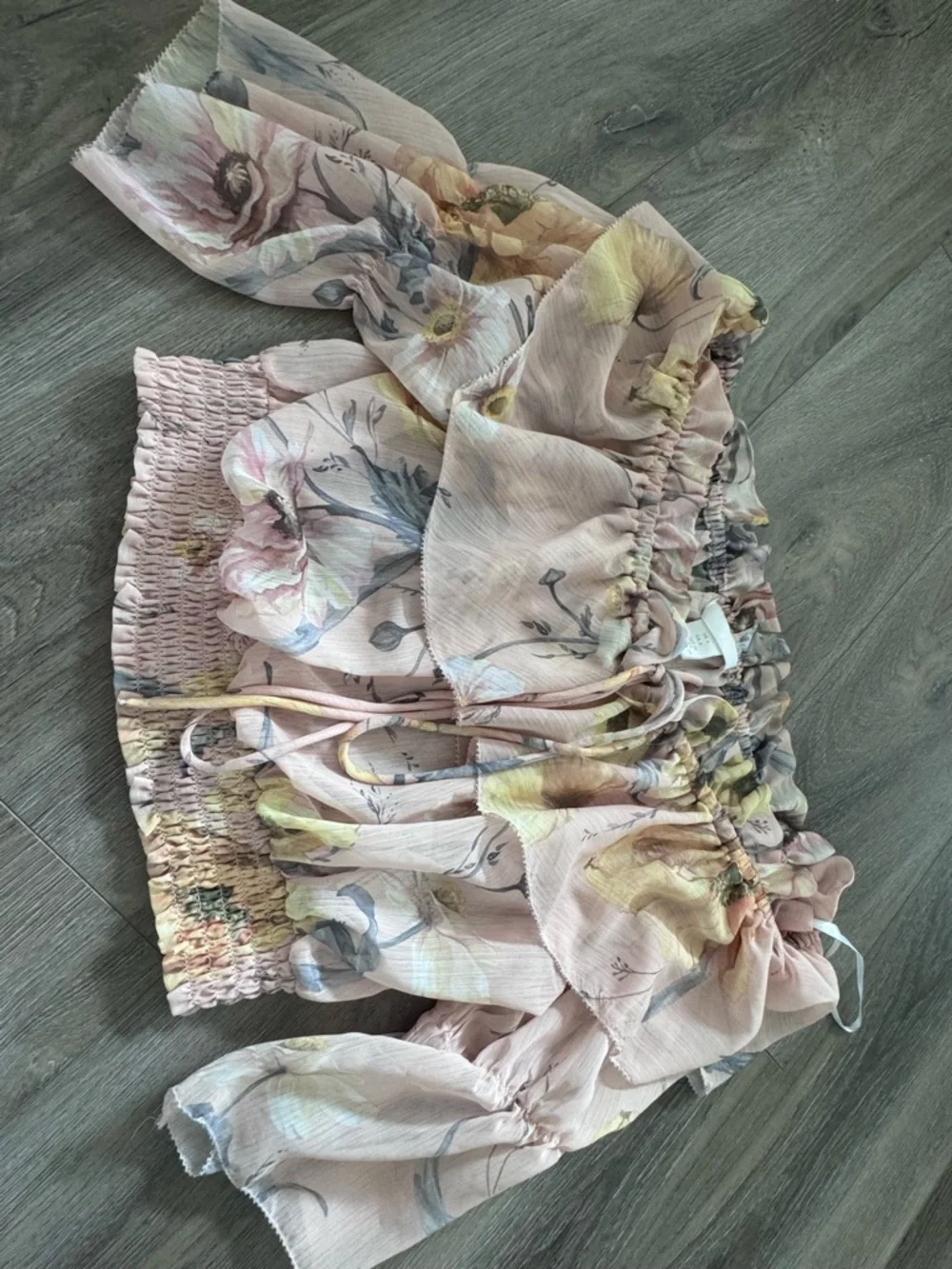 H&M Pink Floral Off-Shoulder Ruffle Crop Top - Picture 2 of 3
